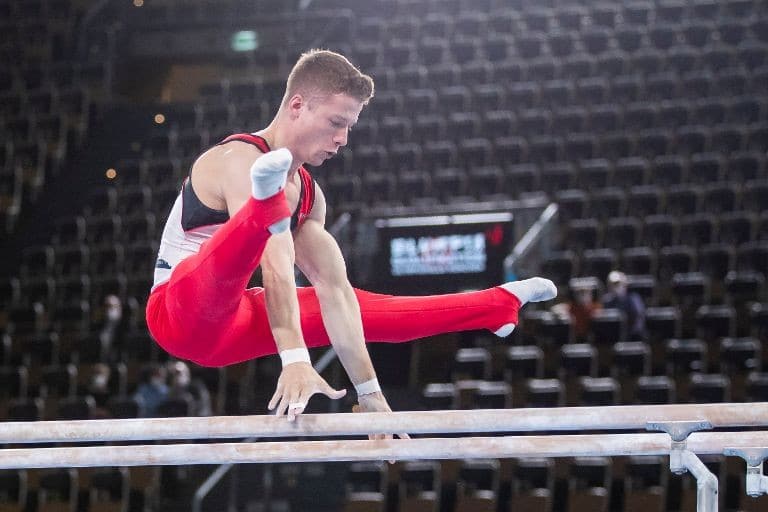 14.06.2021 - Philipp mit einer starken Vorstellung am Barren (Fotograf- DTB:Tom Weller)