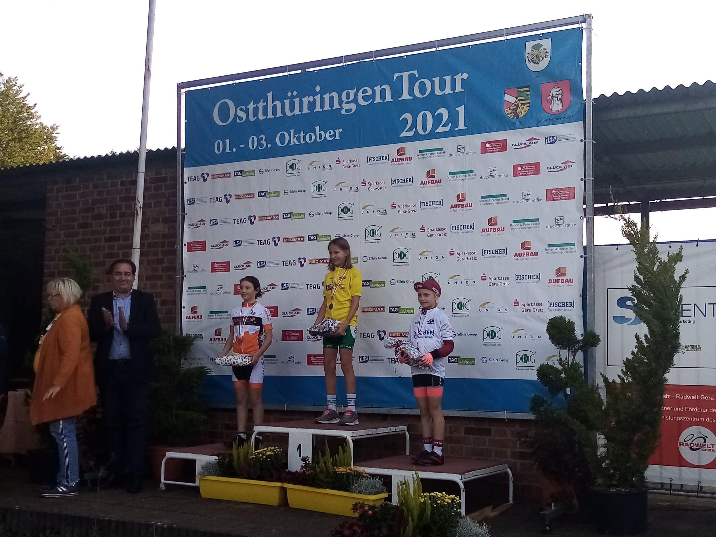 03 10 2021 OTT Prolog U11w 3 Platz Martje Plamp und stellv Weisse Trikot Fotograf SC Berlin Abt Radsport