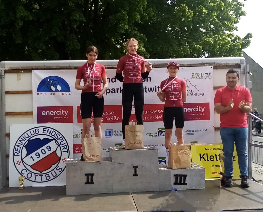 LVM U15w Platz Marie Louise Raake 2 Platz Helene Pacl 3 Platz Charlotte Leonhardt