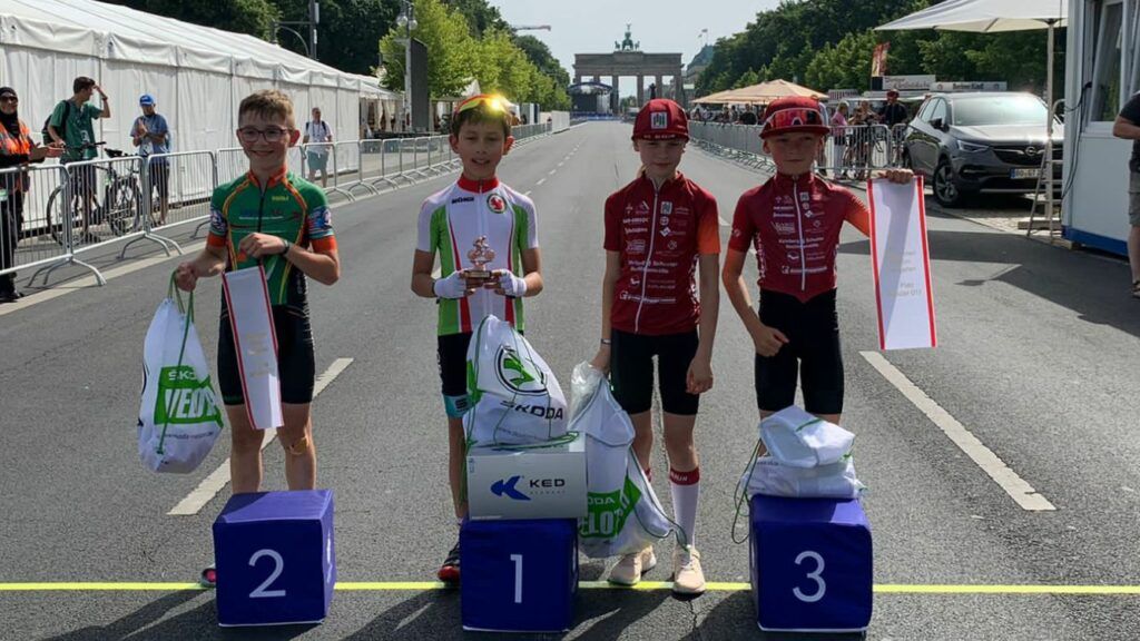 Berlin U11 1 Platz Martje Plamp 3 Platz Emil Fischer 3