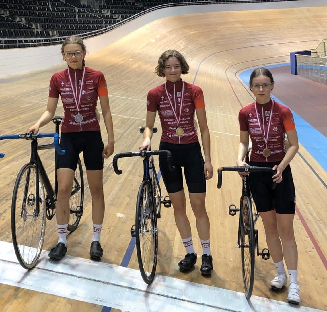 LVM U17w Omnium 1 Platz Pia Tittel 2 Platz Ella Grueneberg 3 Platz Emili Steffen 1