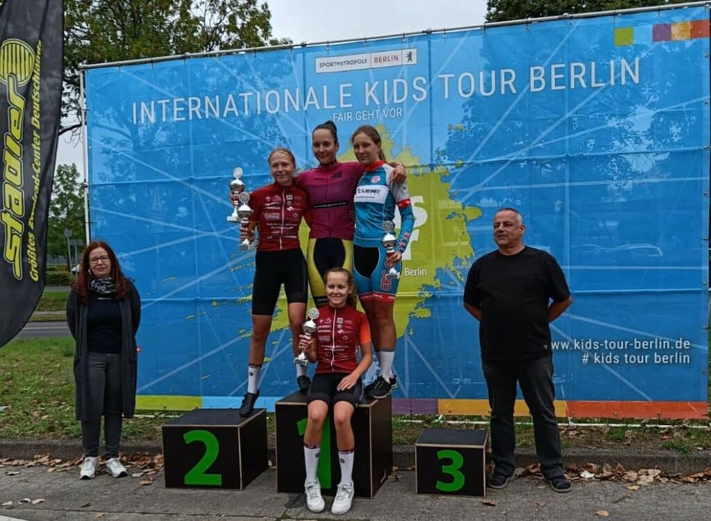 Kids Tour Gesamtwetung Mannschaft U15w 1 Platz Marie Louise Raake Charlotte Leonhardt