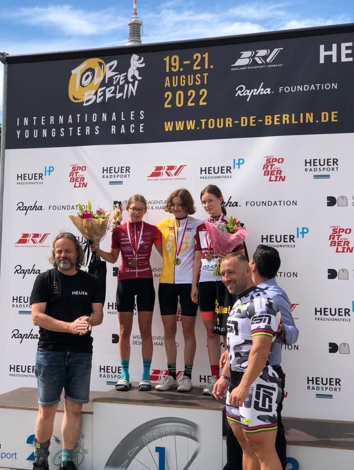 TdB U17w Gesamtwertung 1 Platz Pia Tittel 2 Platz Ella Grueneberg 3 Platz Emili Steffen