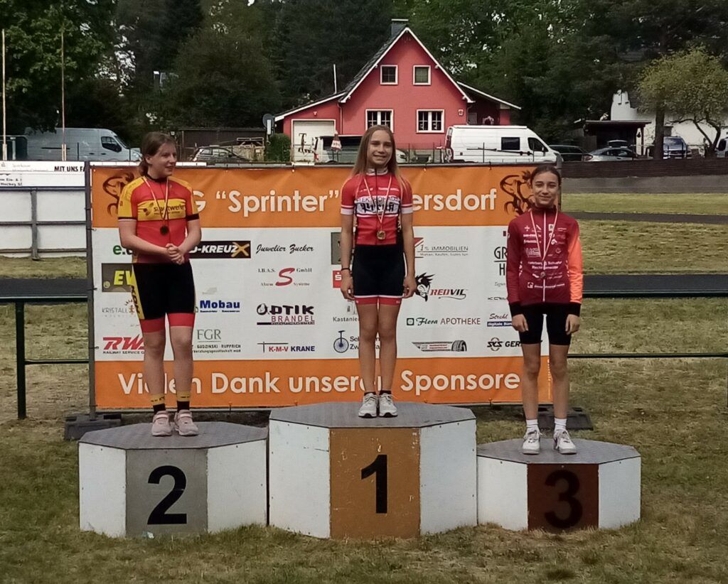 Fredersdorf U13w 3 Platz Leni Denecke