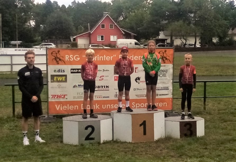 Fredersdorf Anfänger U9 1 Platz Jasper Walther 2 Platz Theodor Pühs 3 Platz Levin Arendt