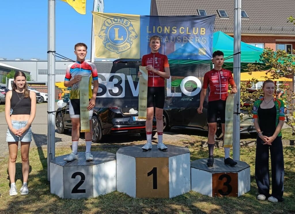 Strausberg2 U15 1 Platz Justus Grundei 3 Platz Erno Höftmann