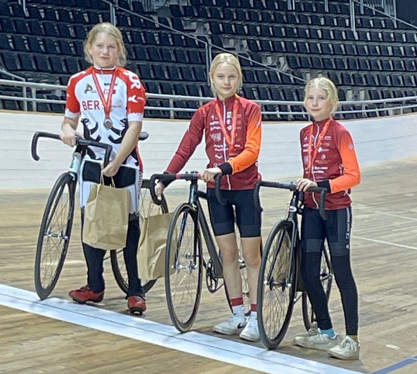 LVM U13w Omnium 1 Platz Martje Plamp 3 Platz Anna Grundei