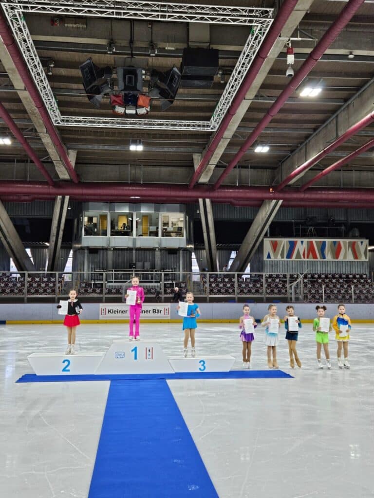 Kleiner Berliner Bär 2024 im Erika-Heß-Eisstadion