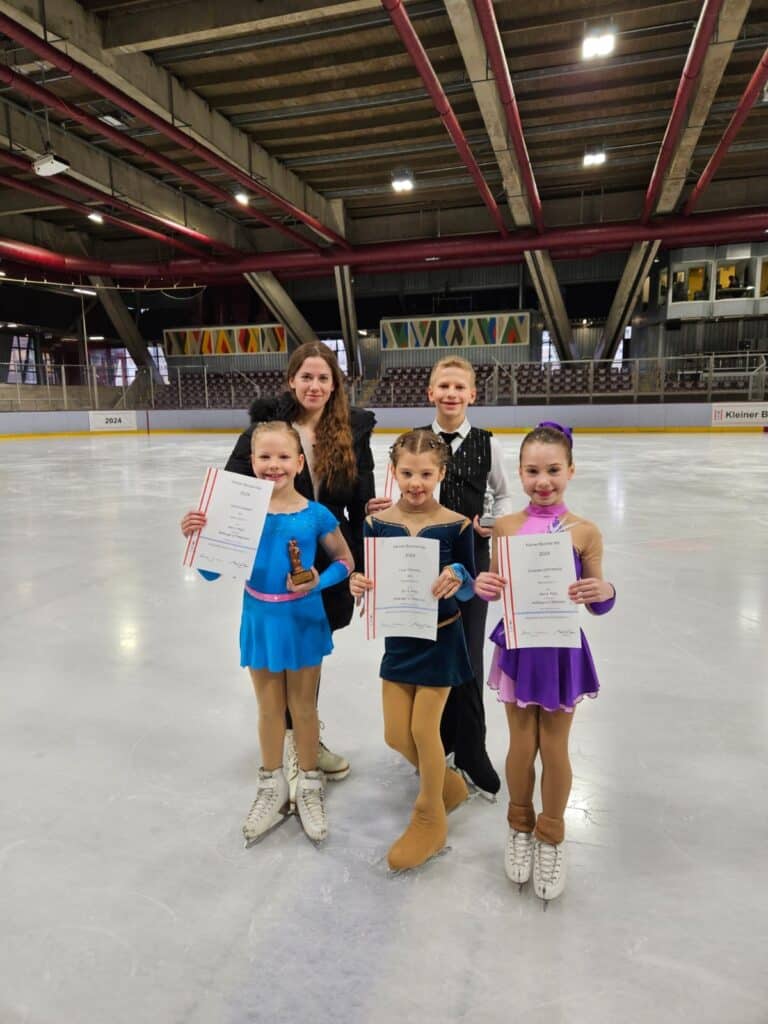 Kleiner Berliner Bär 2024 im Erika-Heß-Eisstadion