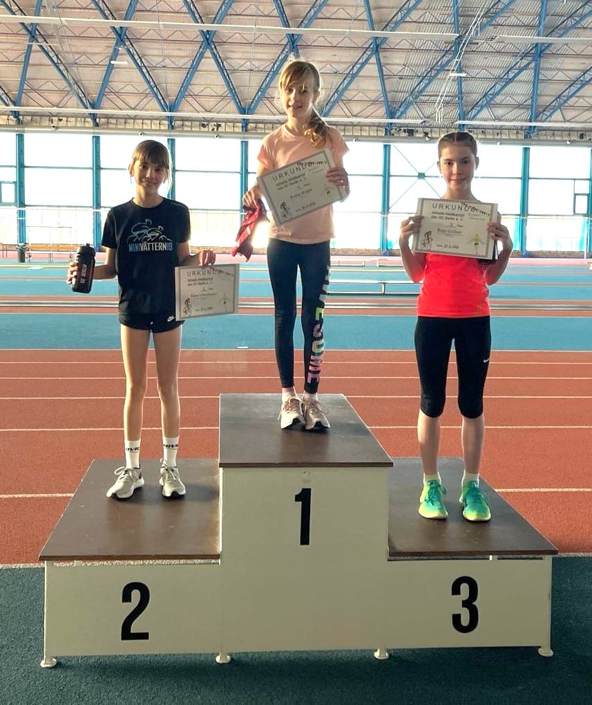 Athletiktest U11w 1 Platz Romy Hoppe 2 Platz Fiona Schmidmaier 3 Platz Kaja Gellner
