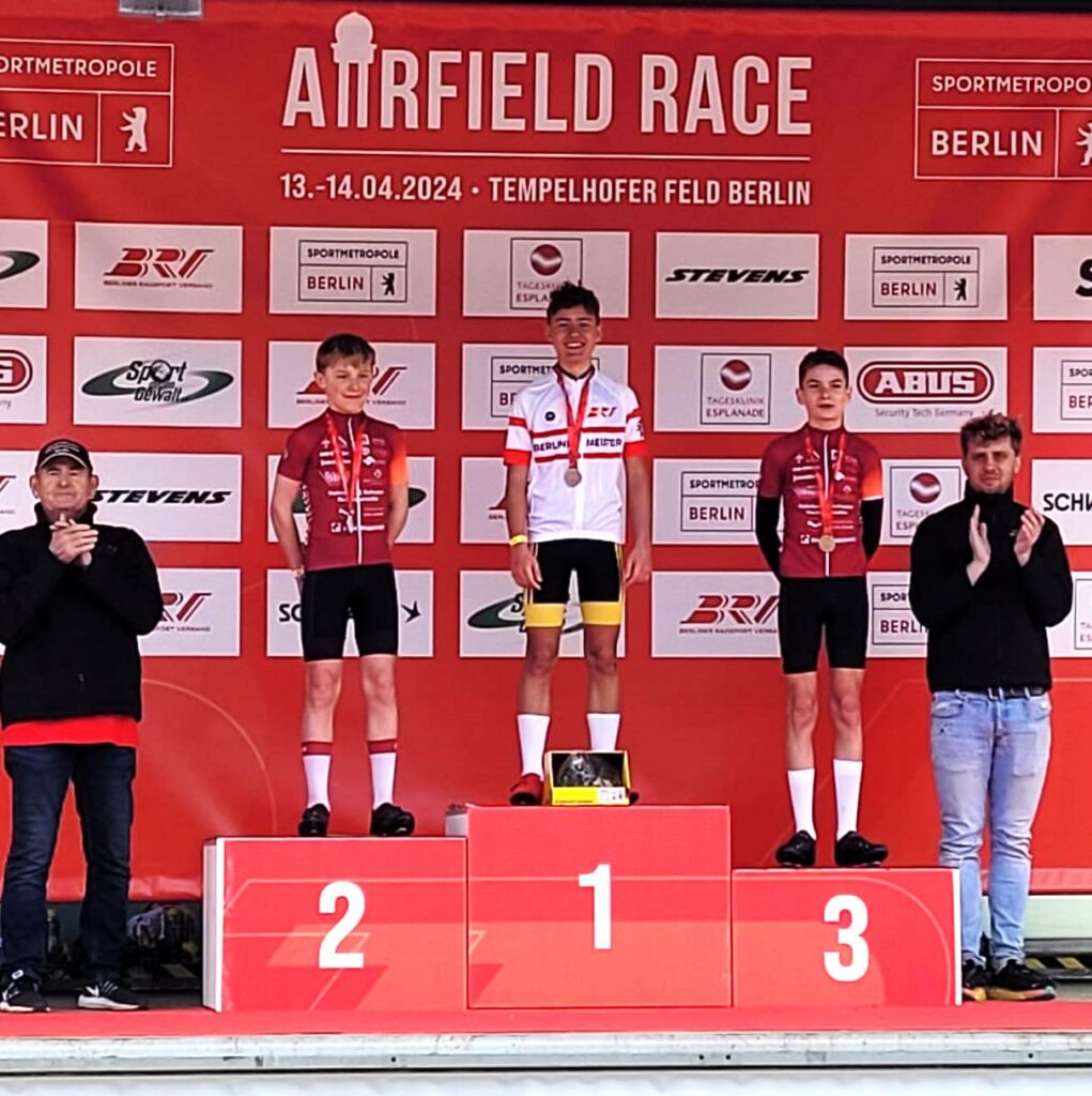 LVM Straße U15m 2 Platz Emil Nöppert 3 Platz Noah Kopper