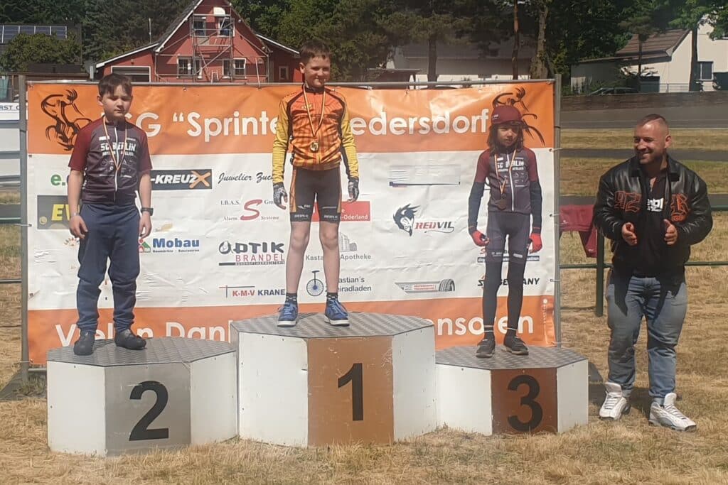Fredersdorf AK2 2 Platz Robin Wittig 3 Platz August Beardsley