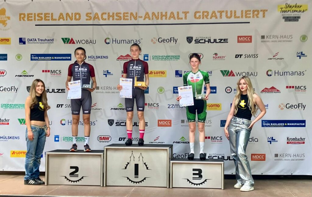 Magdeburg U15w 1 Platz Leni Deneke 2 Platz Inga Schachmann