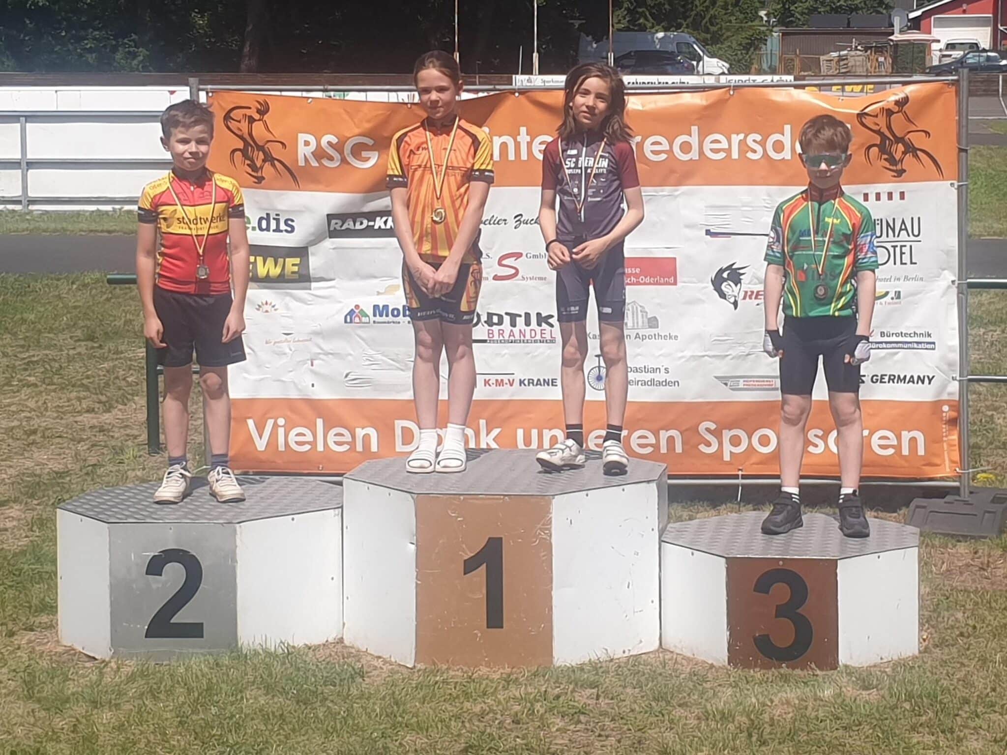 Fredersdorf 14 6 25 U11 Anfänger 1 Platz Augsut Beardsley