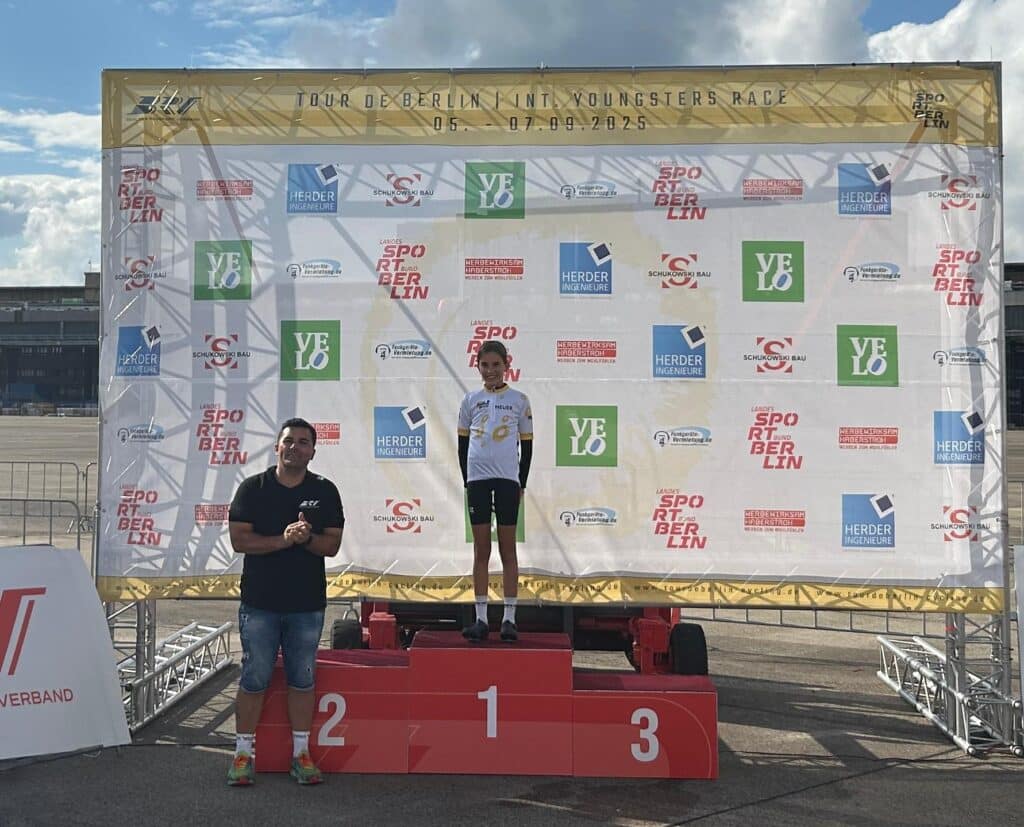 TdB Weißes Trikot nach 1 Etappe für Fiona Schmidmaier